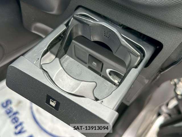Daihatsu MOVE 2013-08 8328746-6