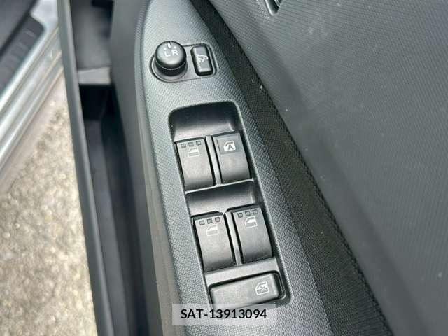 Daihatsu MOVE 2013-08 8328746-9