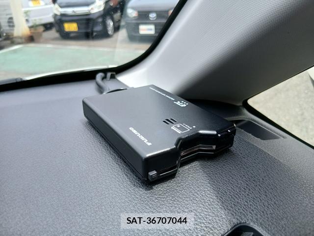 Daihatsu MOVE 2022-07 8329121-12