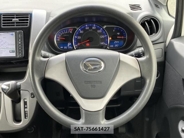 Daihatsu MOVE 2013-04 8330437-10