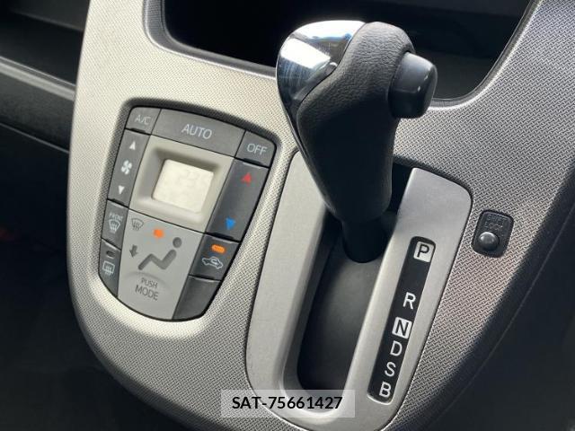 Daihatsu MOVE 2013-04 8330437-14