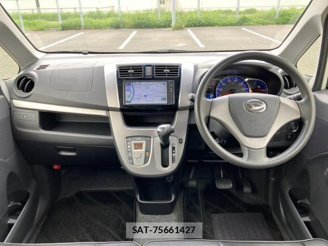 Daihatsu MOVE 2013-04 8330437-3