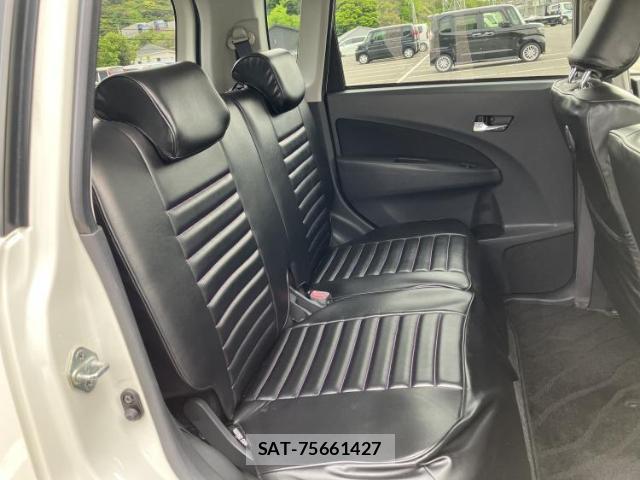 Daihatsu MOVE 2013-04 8330437-5