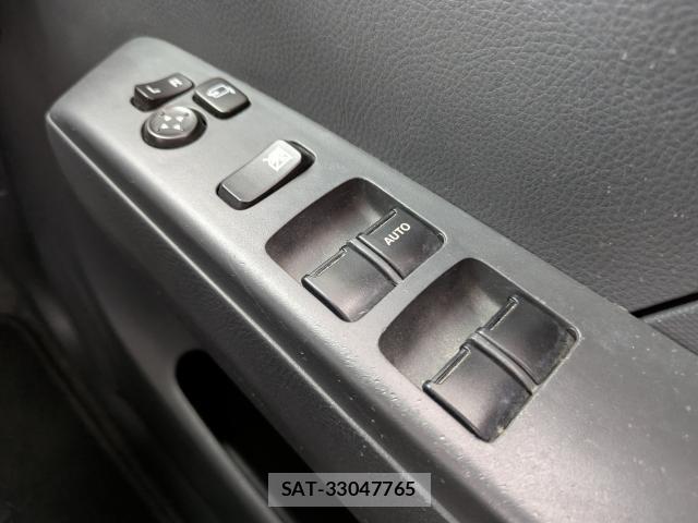 Suzuki MR WAGON 2012-05 8329420-19