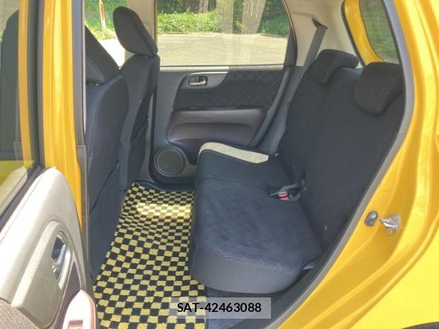 Honda N-ONE 2015-03 8330665-6