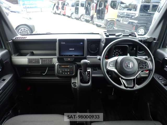 Honda N-VAN 2025-07 8328889-2