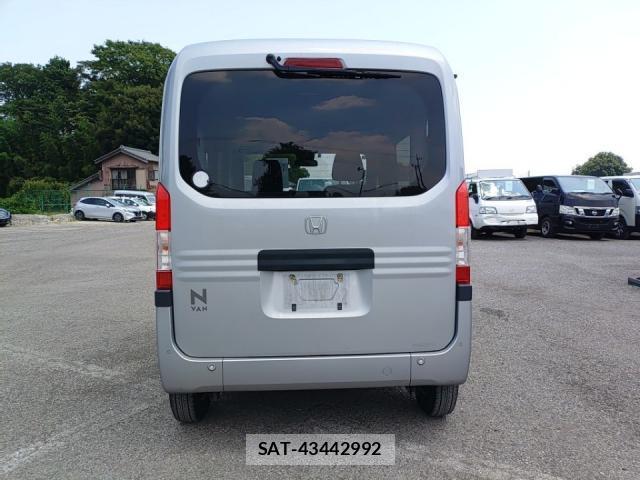 Honda N-VAN 2021-07 8328277-2