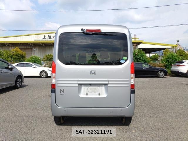 Honda N-VAN 2020-07 8328320-3