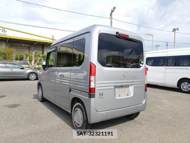 Honda N-VAN 2020-07 8328320-4