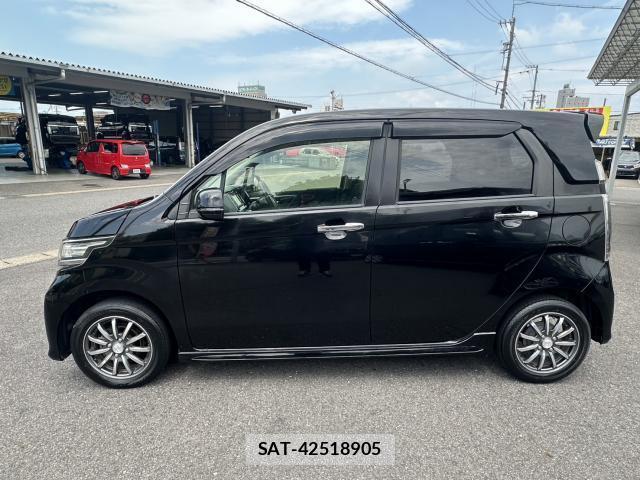 Honda N-WGN 2015-08 8328042-11