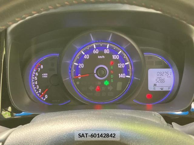 Honda N-WGN 2015-03 8329672-11