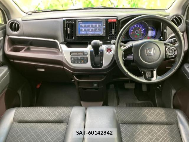 Honda N-WGN 2015-03 8329672-3