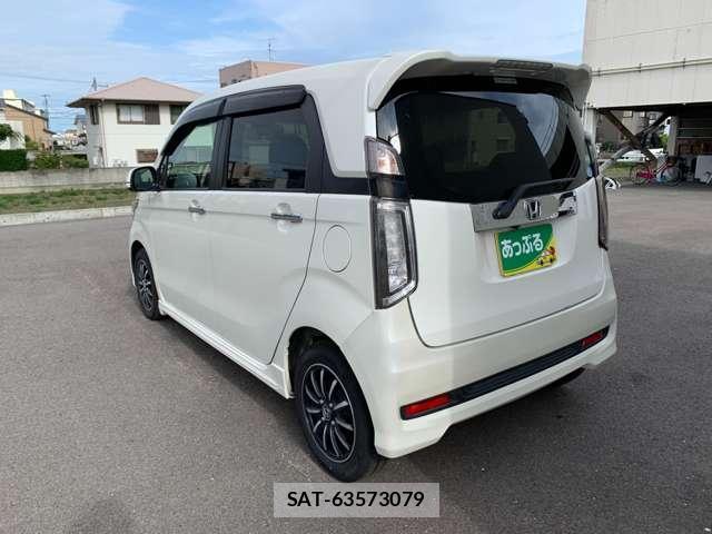 Honda N-WGN 2017-03 8329056-11
