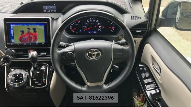 Toyota NOAH 2021-02 8329296-16