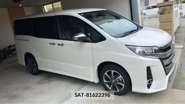 Toyota NOAH 2021-02 8329296-3