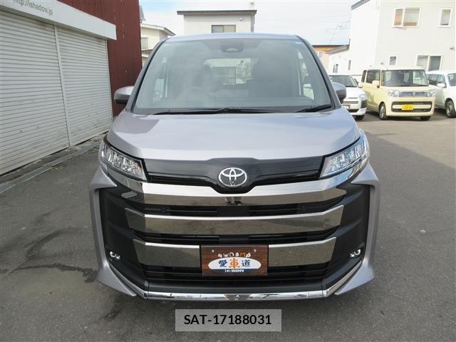 Toyota NOAH 2026-03 8329422-1