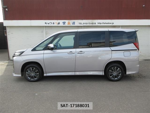 Toyota NOAH 2026-03 8329422-2