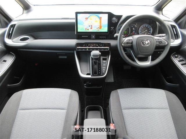 Toyota NOAH 2026-03 8329422-7