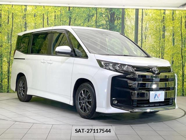 Toyota NOAH 2022-03 8329481-15