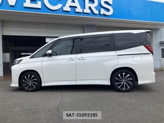 Toyota NOAH 2024-10 8329609-1