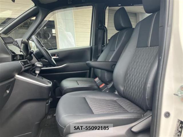 Toyota NOAH 2024-10 8329609-4