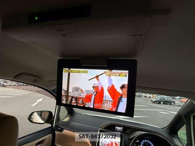 Toyota NOAH 2014-04 8329920-18
