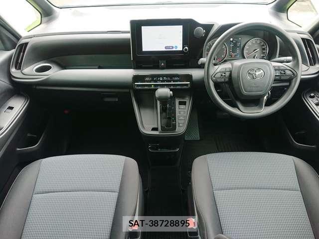 Toyota NOAH 2022-02 8330288-4