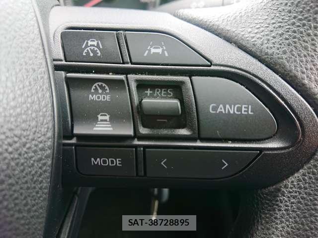 Toyota NOAH 2022-02 8330288-6