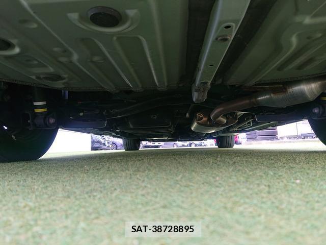 Toyota NOAH 2022-02 8330288-8