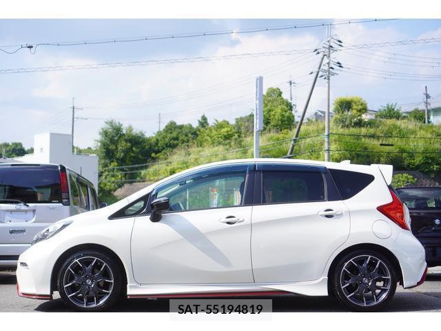 Nissan NOTE 2015-05 8327773-10