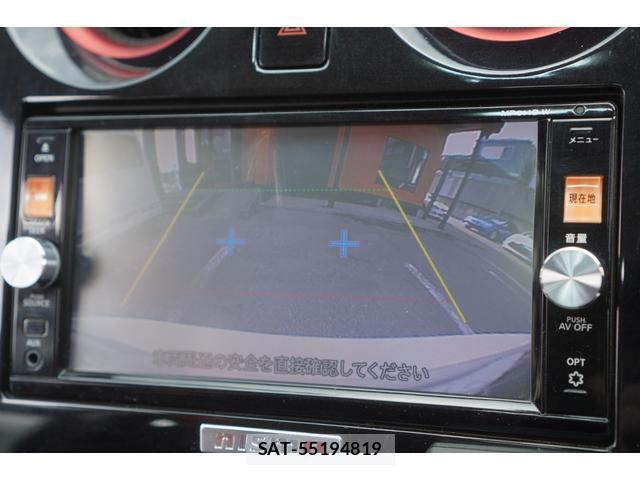 Nissan NOTE 2015-05 8327773-15