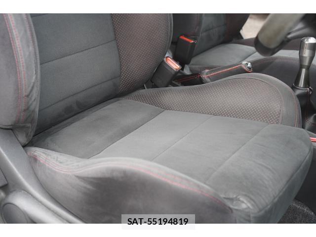 Nissan NOTE 2015-05 8327773-5