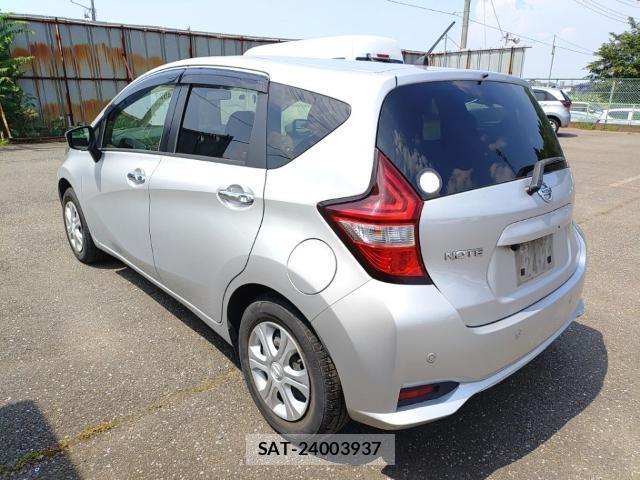 Nissan NOTE 2019-07 8328194-5