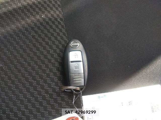 Nissan NOTE 2018-07 8328205-14