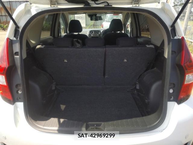 Nissan NOTE 2018-07 8328205-7