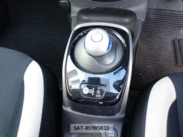 Nissan NOTE 2019-08 8328230-11