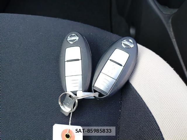 Nissan NOTE 2019-08 8328230-14