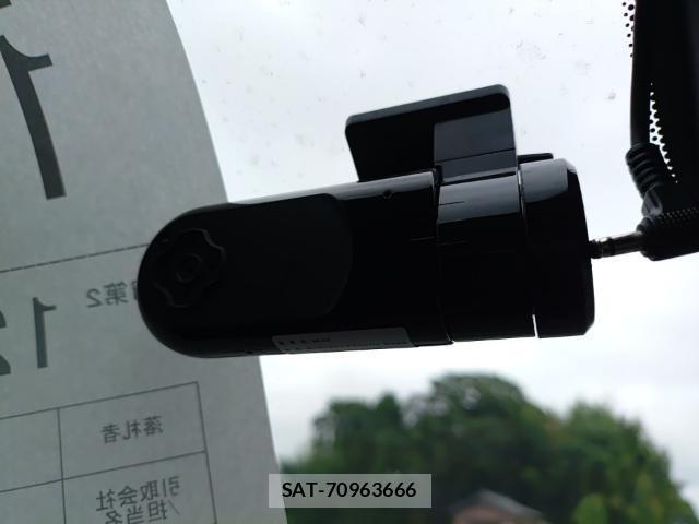 Nissan NOTE 2021-07 8328242-16
