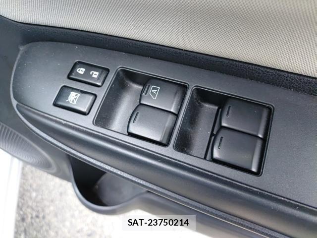 Nissan NOTE 2019-07 8328326-13