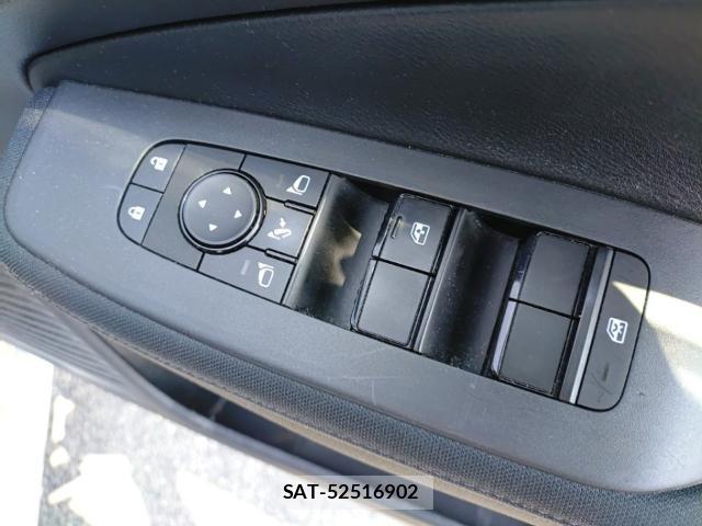 Nissan NOTE 2021-07 8328342-13