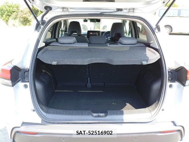 Nissan NOTE 2021-07 8328342-7