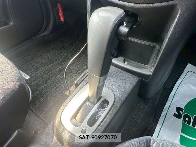 Nissan NOTE 2011-09 8328745-8
