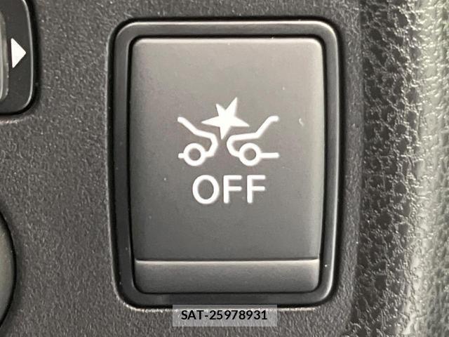 Nissan NOTE 2019-08 8329164-2