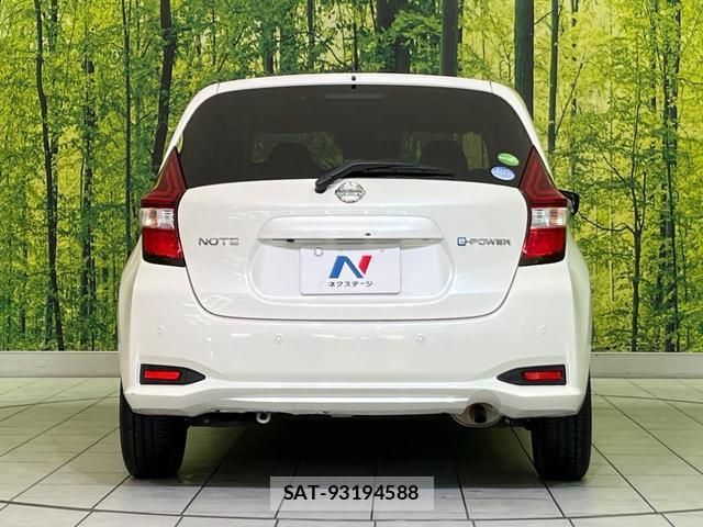 Nissan NOTE 2017-11 8329165-14
