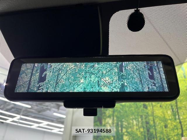 Nissan NOTE 2017-11 8329165-5