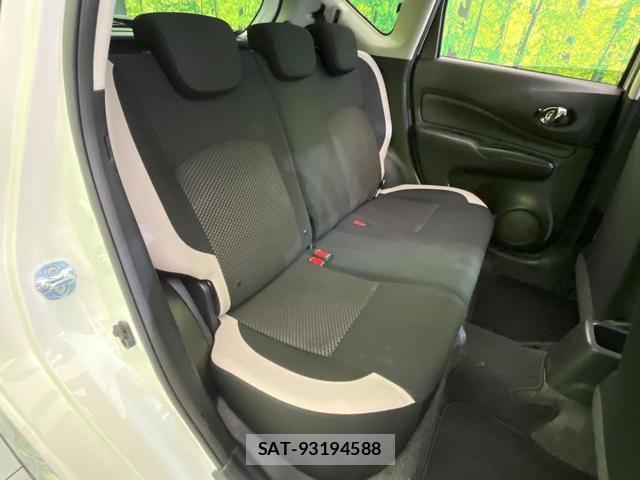 Nissan NOTE 2017-11 8329165-8