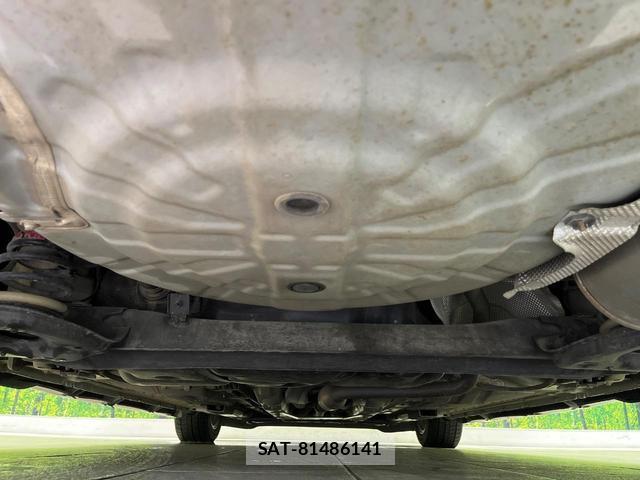 Nissan NOTE 2017-04 8329173-18