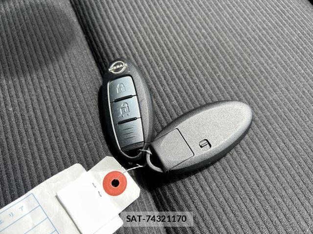 Nissan NOTE 2021-06 8329368-17