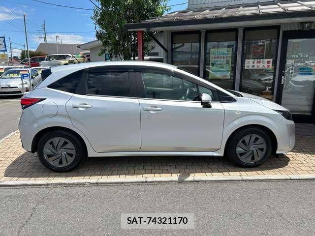 Nissan NOTE 2021-06 8329368-5