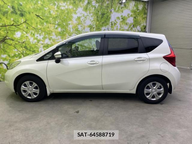 Nissan NOTE 2015-07 8329453-1